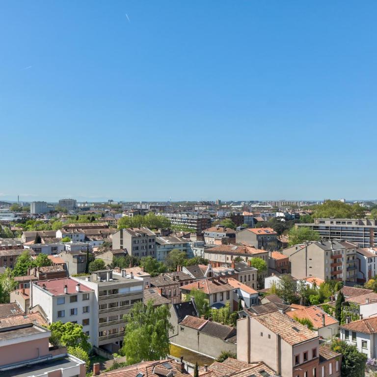 Sunset Duplex - Grand-Rond, Jardin des plantes, centre-ville, 2 BDRs 60m2, AC, Netflix - T3 60m2 avec clim - Duplex Apartment - 22
