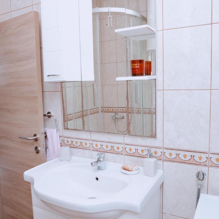 3-Bedroom Apartment With Panoramic Bay Views - Apartman - 13