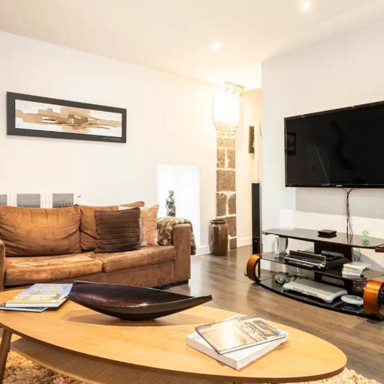 appartement a Clermont Ferrand petit déjeuner et ménage inclus - Apartment mit 2 Schlafzimmern - 24
