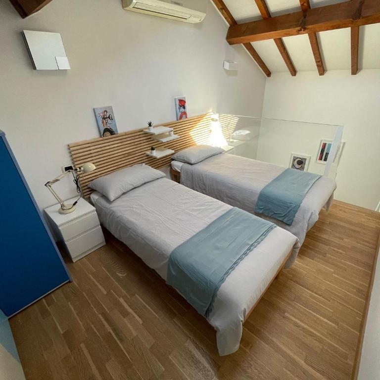 Loft Casa EGLi - Appartamento con 2 Camere da Letto - 6