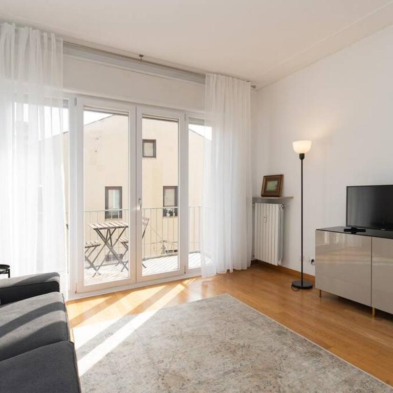 enJoy Home - Appartamento signorile con vista - Appartamento Standard con 2 Camere da Letto - 4