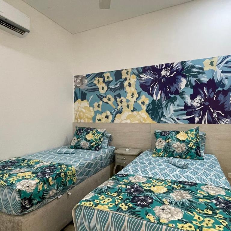 Casa en condominio - Three-Bedroom House - 12