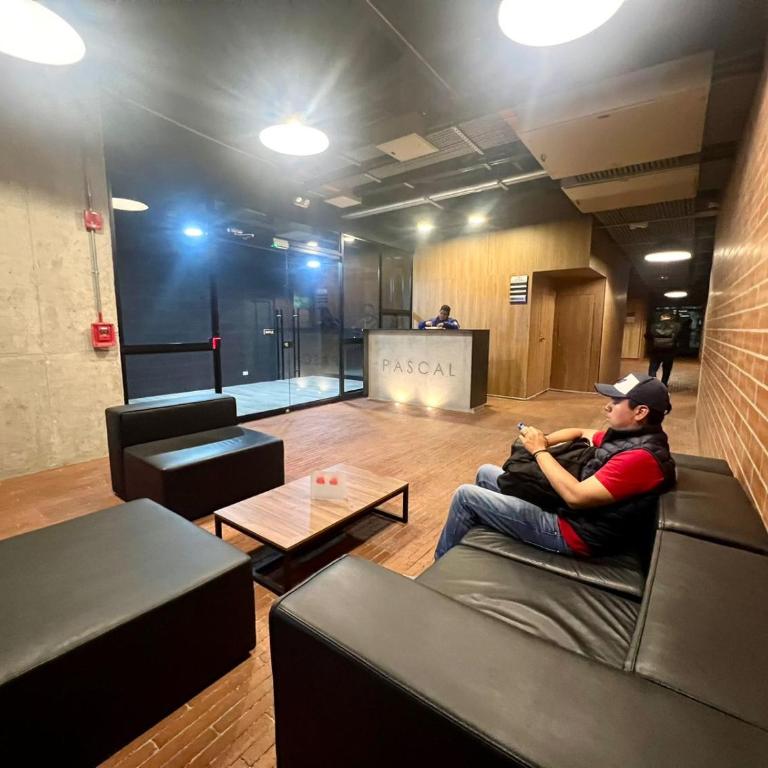 APARTAESTUDIO UNIVERSITARIO/CENTRO DE BOGOTA/TURISTICO - Apartamento de 1 dormitorio - 35