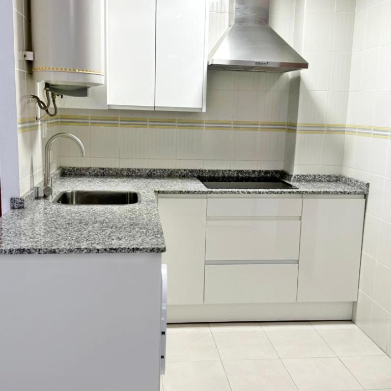 PLAY GANDIA PLAYA - Alquiler solo a familias - Apartamento de 1 dormitorio - 28