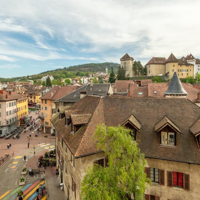 PANORAMIC SUITE - SUPERB flat in the heart of the old town 5 stars - Apartment - 31