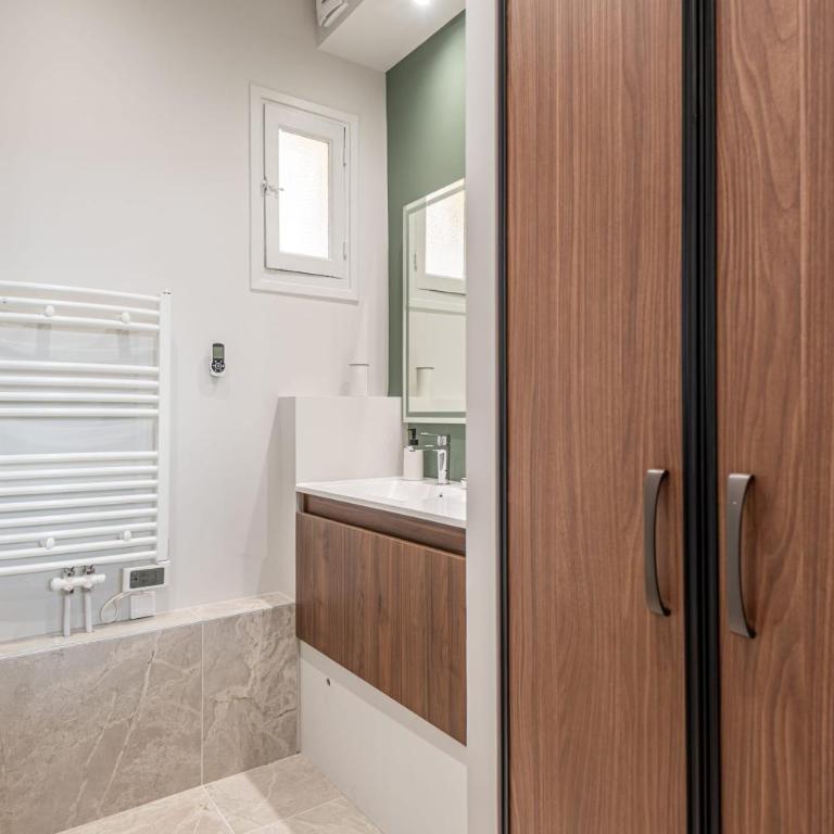 PANORAMIC SUITE - SUPERB flat in the heart of the old town 5 stars - Apartment - 34
