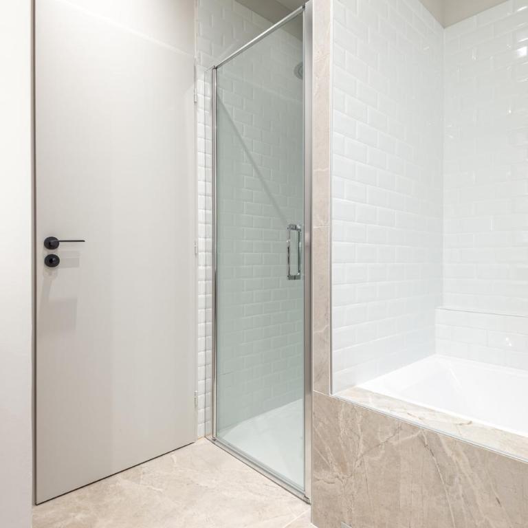 PANORAMIC SUITE - SUPERB flat in the heart of the old town 5 stars - Apartment - 36