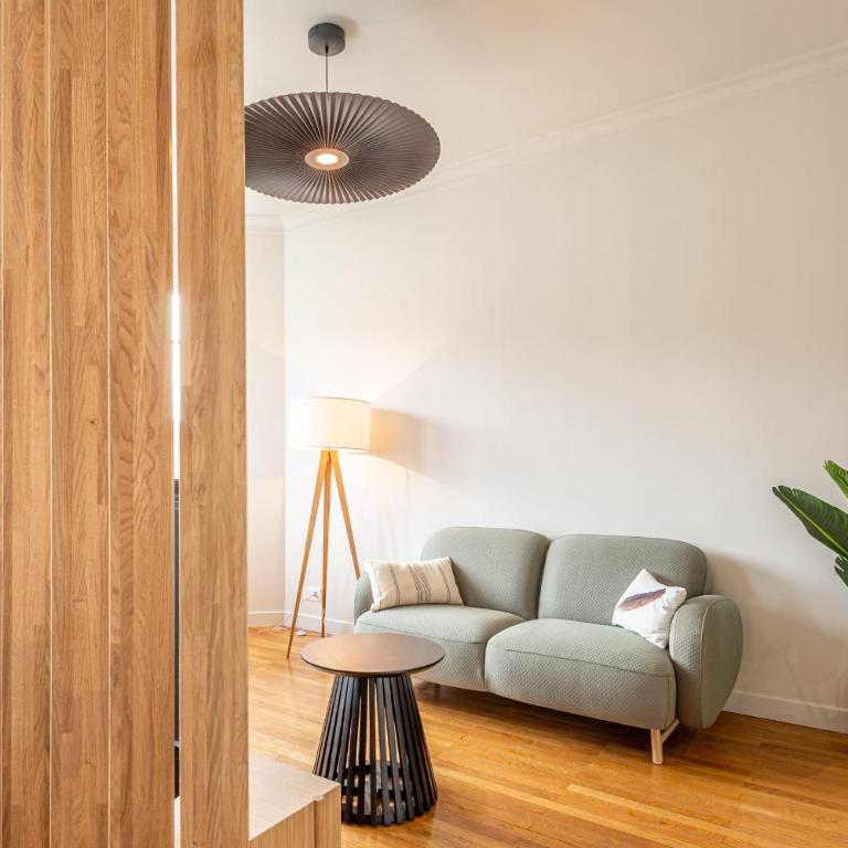 PANORAMIC SUITE - SUPERB flat in the heart of the old town 5 stars - Apartment - 41