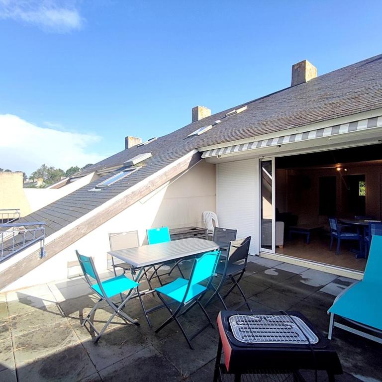 Duplex avec Terrasse, à 250 m de la Plage du Fogeo et Proche Commerces - FR-1-639-114 - Appartement - 1