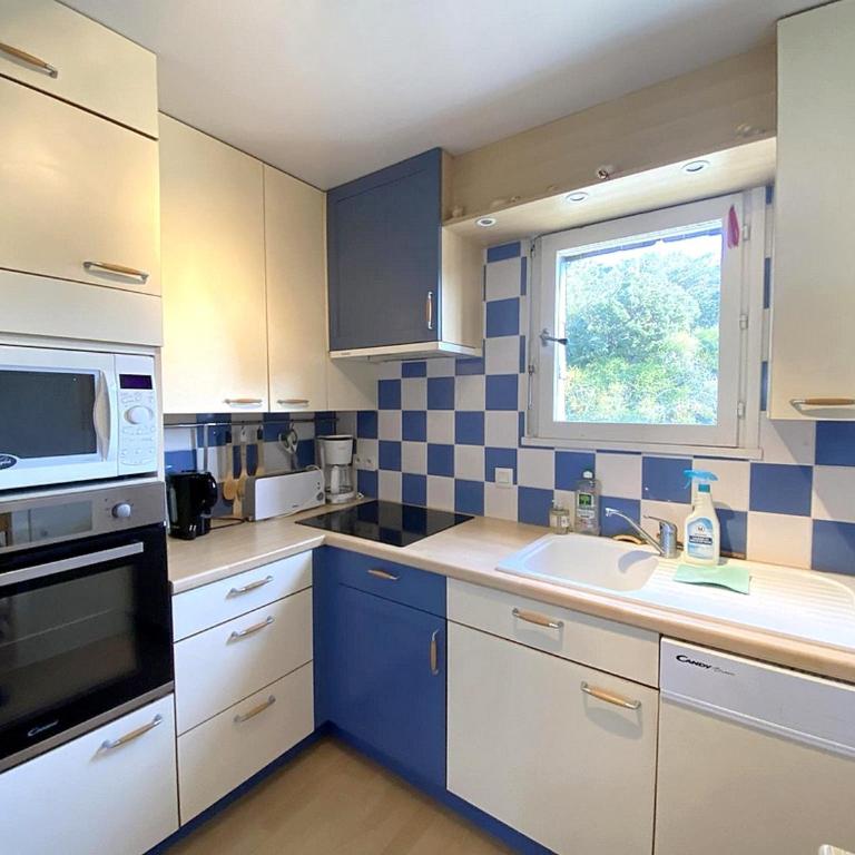 Duplex avec Terrasse, à 250 m de la Plage du Fogeo et Proche Commerces - FR-1-639-114 - Appartement - 4