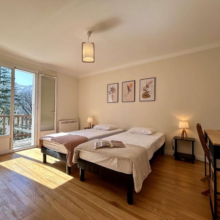 Appartement rénové 4 pièces, 6 pers, balcon, jardin, parking, wifi – Briançon - FR-1-330C-142 - Apartment - 5