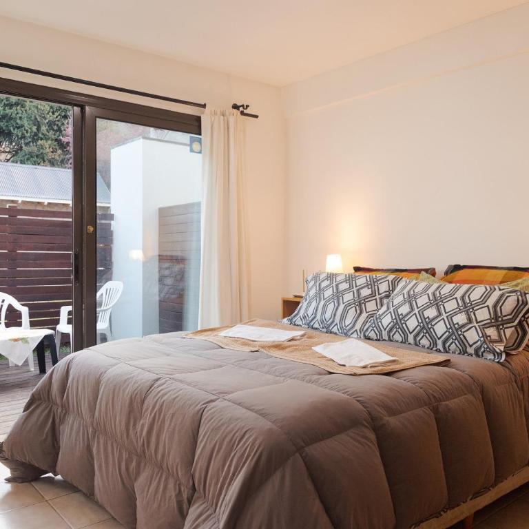 Depto Centrico con pequeño jardin y parrilla - Apartamento Estudio - 1
