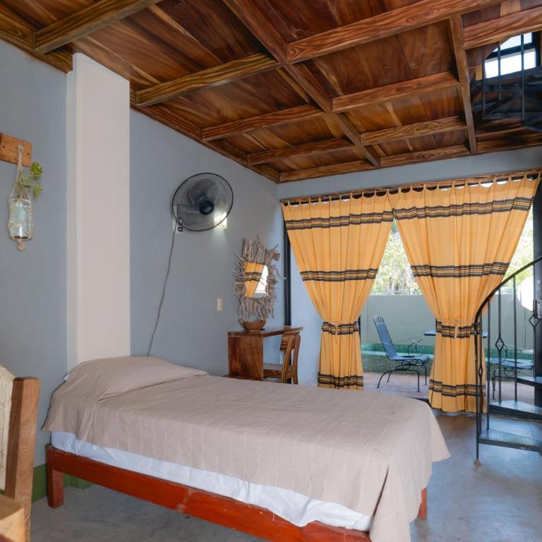 Madre Tierra Hotel & Coworking - Estudio - 2 niveles - 1