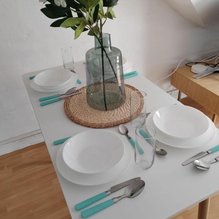 200 m plage - Rue piétonne à 300 m - jardin - Appartement 1 Chambre - 16