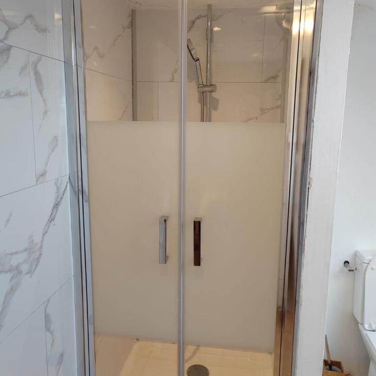 200 m plage - Rue piétonne à 300 m - jardin - Appartement 1 Chambre - 15