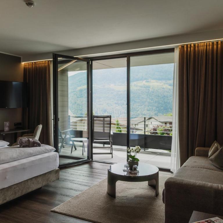 Klein Fein Hotel Anderlahn - Suite mit Poolblick - 1