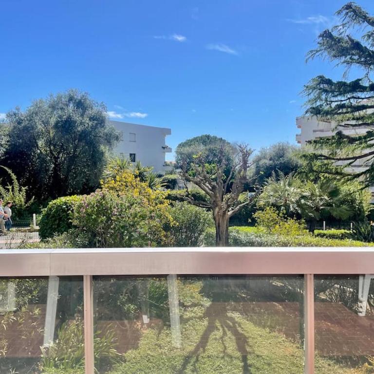 Superbe 2P proche plages - Piscine - Apartment mit 1 Schlafzimmer - 28