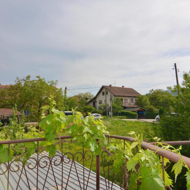 Apartman Kaća - Apartment with Balcony - 17