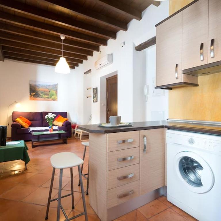 Central, near the Alhambra, quiet and autentic! - One-Bedroom Apartment - 9
