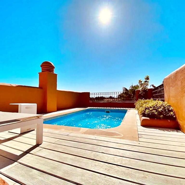 Luxury 4 BD Penthouse with Private Pool by Hostlovers - Apartamento - 2
