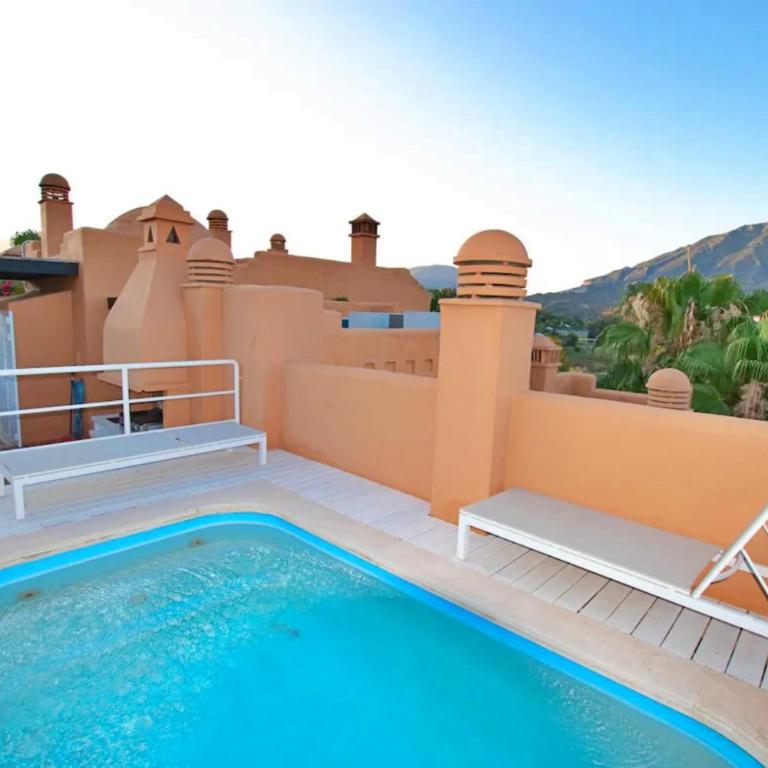 Luxury 4 BD Penthouse with Private Pool by Hostlovers - Apartamento - 31
