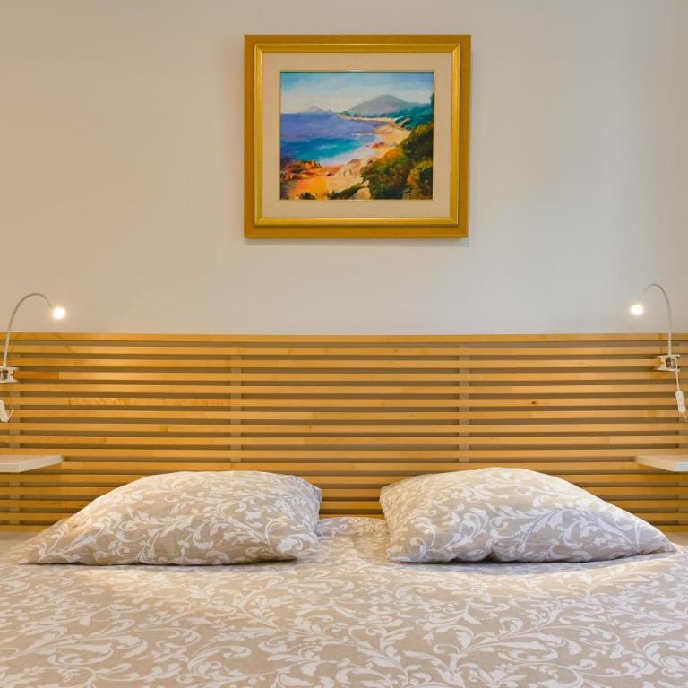 Charmant Appartement - Jardinet Privé - 5 minutes des plages Sanguinaires - Ajaccio - Appartement 1 Chambre - 11