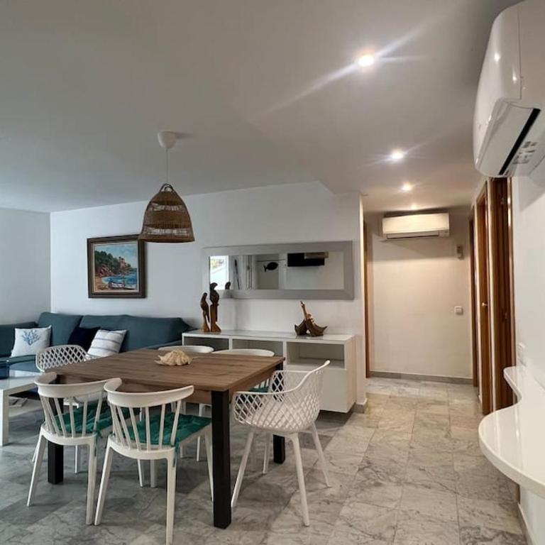 Primera línea de MAR con jardín - Apartamento con 4 dormitorios - 4