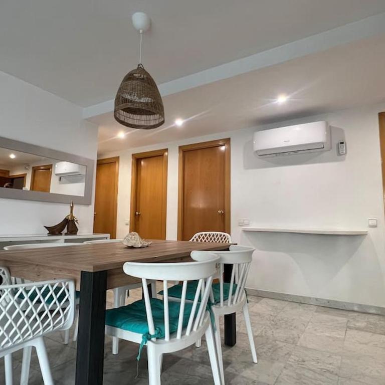 Primera línea de MAR con jardín - Apartamento con 4 dormitorios - 5