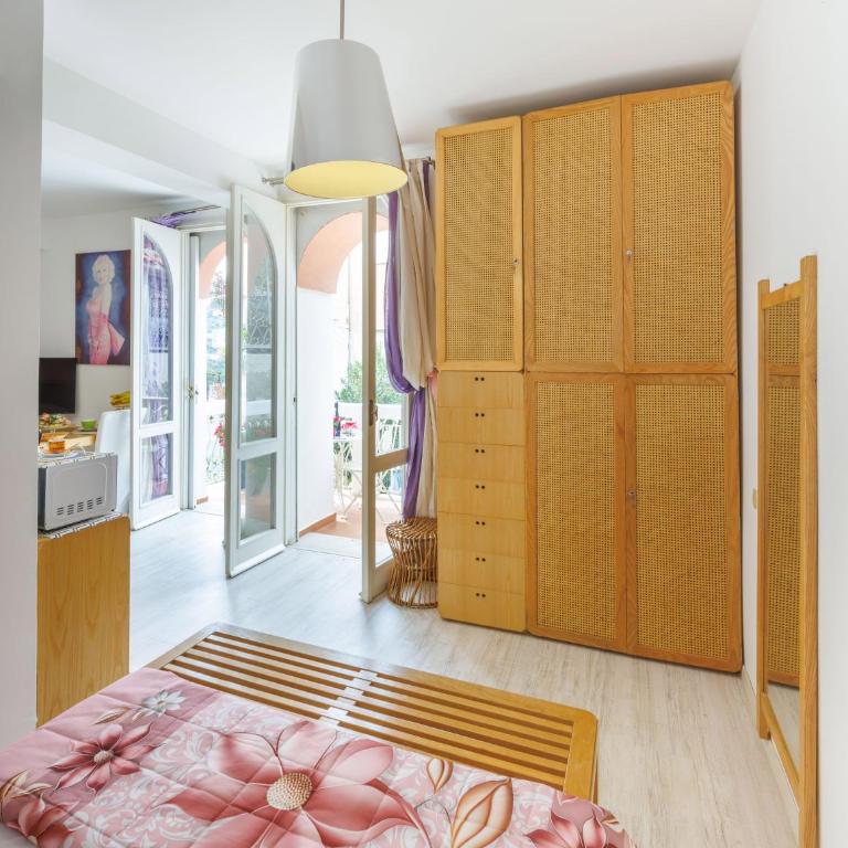Casa Vacanze Marilyn with FREE PRIVATE PARKING - One-Bedroom Apartment - 5