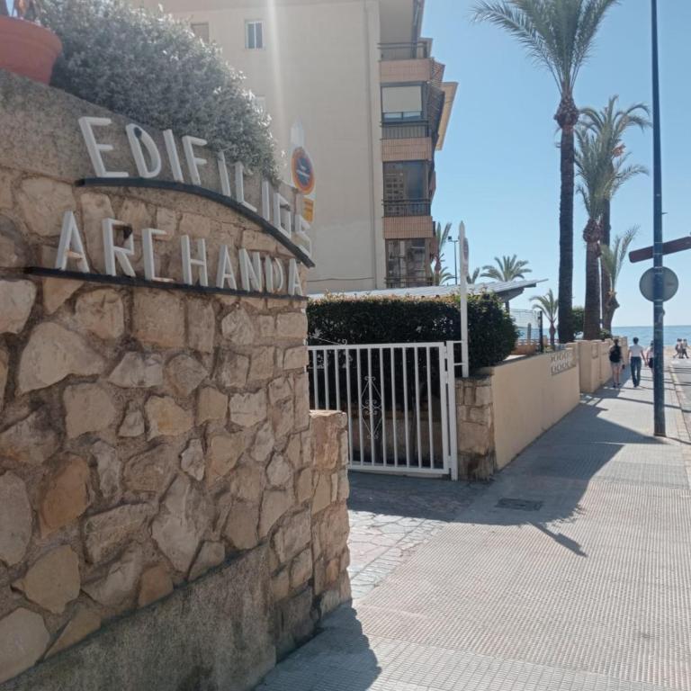 Modern Stylish Apartment near Poniente Beach - Apartment with Sea View - 19