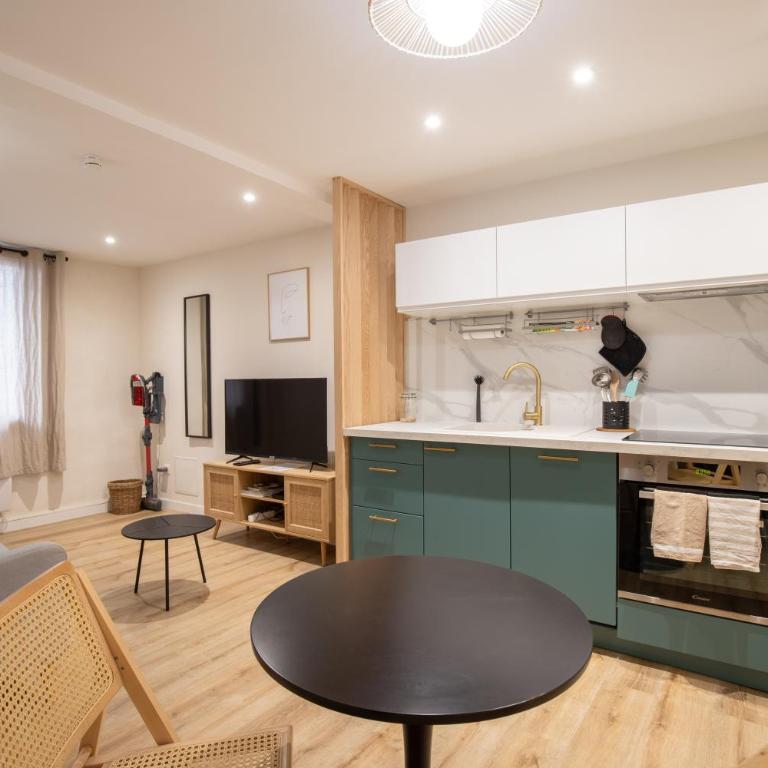 La Venise Provençale - Hypercentre - Wifi - Apartment mit 1 Schlafzimmer - 3