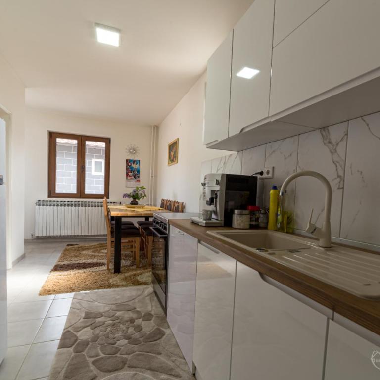 BB Sima - Kuća sa 4 Spavaće Sobe - 15