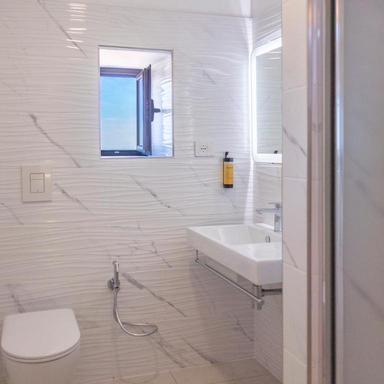 Dolce Vita Rooms and Apartments - Camera Tripla Superior - 10