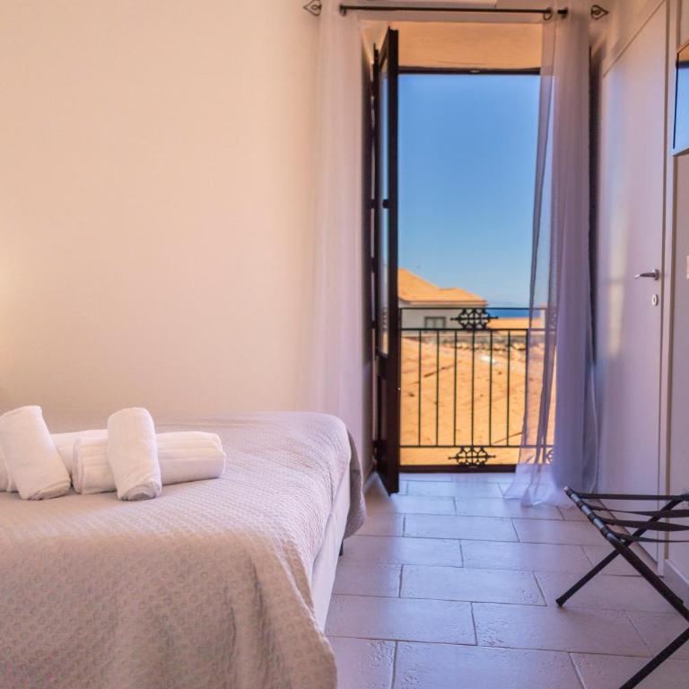 Dolce Vita Rooms and Apartments - Camera Tripla Superior - 4