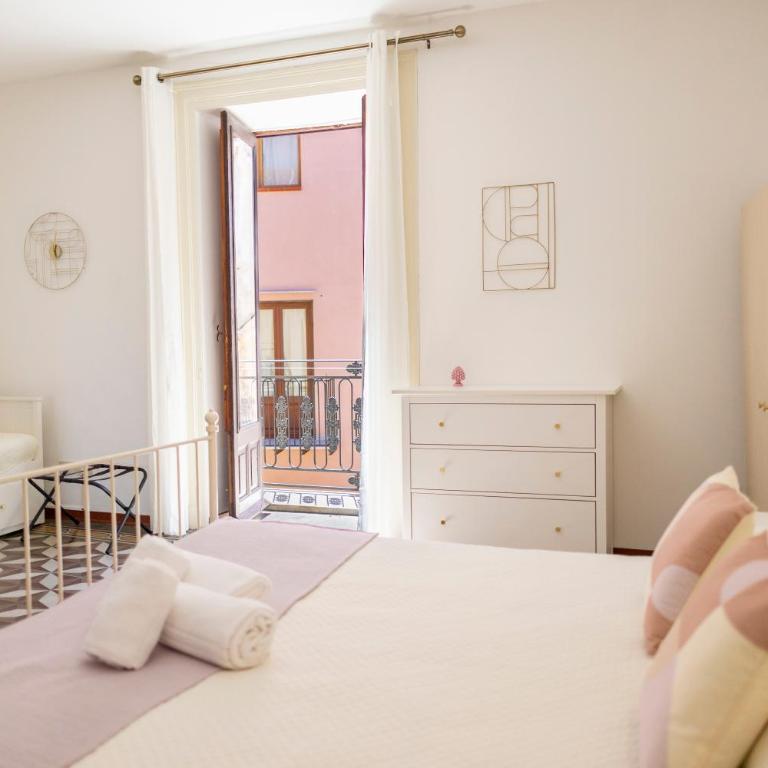 Dolce Vita Rooms and Apartments - Camera Tripla con Balcone - 7