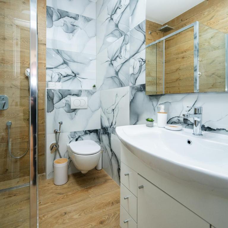 Design 150m2 Three-Bedroom Apartment - Titova Street - Apartman sa 3 Spavaće Sobe - 25