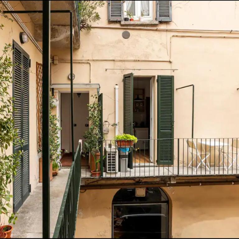 Piazza Volta Apartment - Appartamento con 2 Camere da Letto - 4
