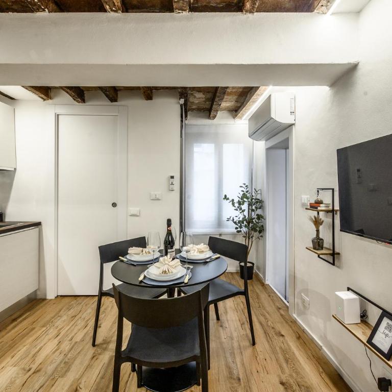Design in Centro a Modena, pass parcheggio incluso, Appartamento Ciao Bella - Appartamento con 1 Camera da Letto - 26