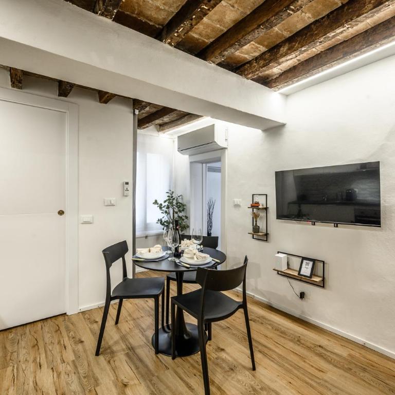 Design in Centro a Modena, pass parcheggio incluso, Appartamento Ciao Bella - Appartamento con 1 Camera da Letto - 28