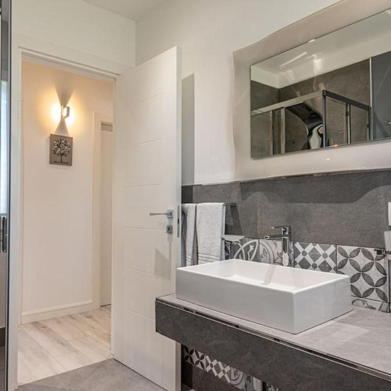 Villa Solià - Villa indipendente con Piscina e Giardino - Villa con 3 Camere da Letto - 29