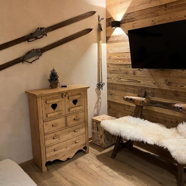 Il Lupo di Biancaneve - Appartamento con 2 Camere da Letto - 4