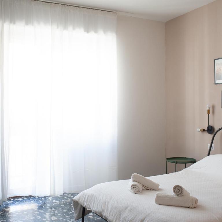 Four Rooms Alghero - Camera Matrimoniale con Bagno Privato - 13
