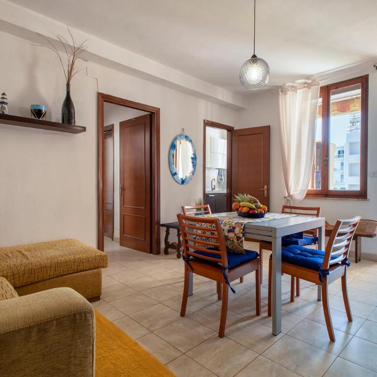 AM Alghero Holidays - Appartamento con 2 Camere da Letto - 1