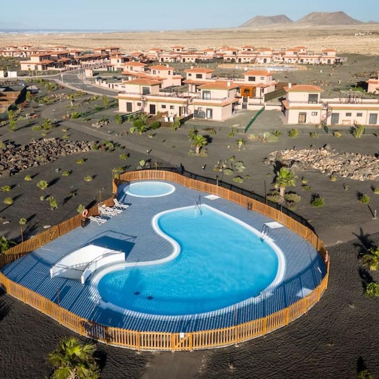 La Caleta Home con Piscina Terraza Jardines privados Terraza y Wifi - Casa con 1 dormitorio - 8