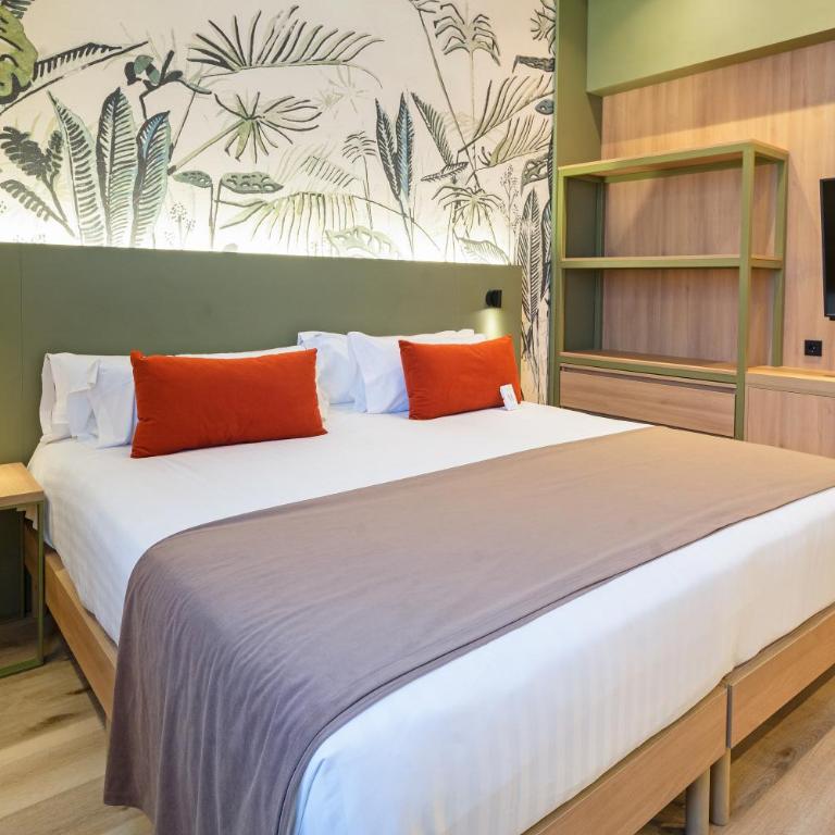 DWO Valencia - Premium Double Room - 4