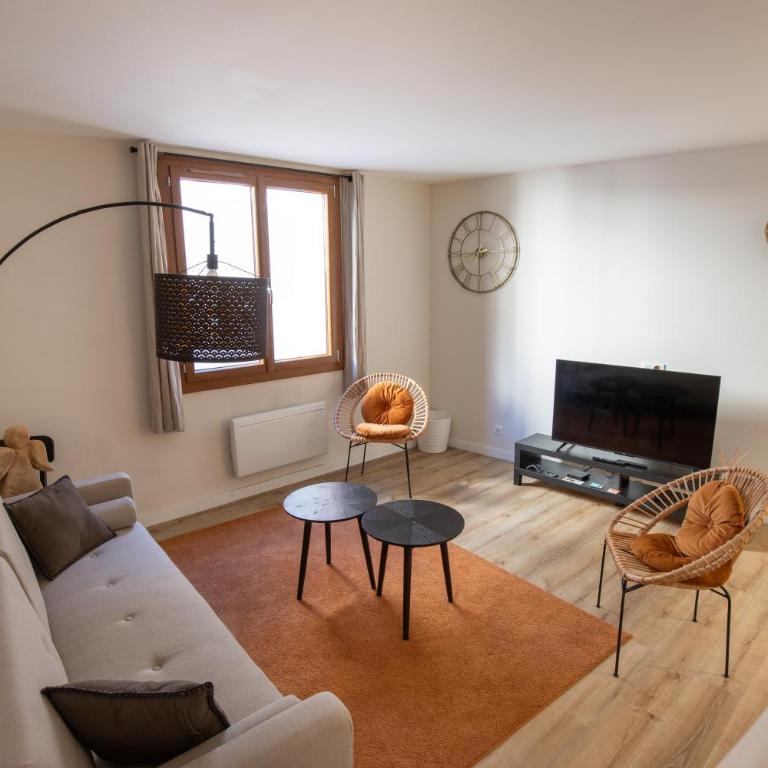 L'antiquaire - 3 chambres - Hypercentre - Wifi - Three-Bedroom Apartment - 3