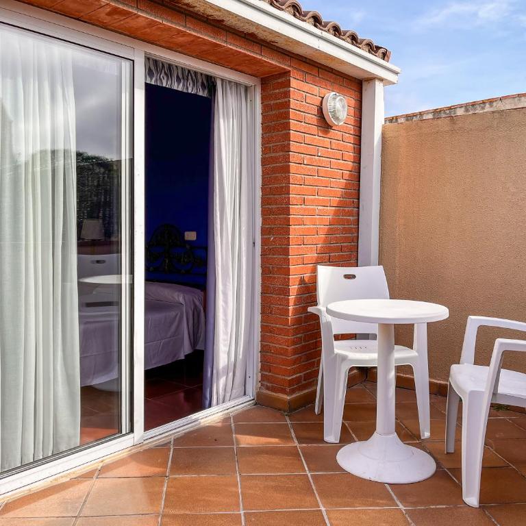 RVHotels Mar de Tossa - Habitación Doble con terraza - 4
