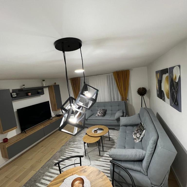 SHINE - Two-Bedroom Apartment - 5