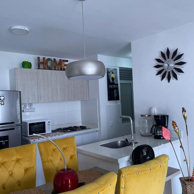 Ricaurte La Aldea Peñazul - espectacular vista a las piscinas - Apartamento de 3 dormitorios - 6