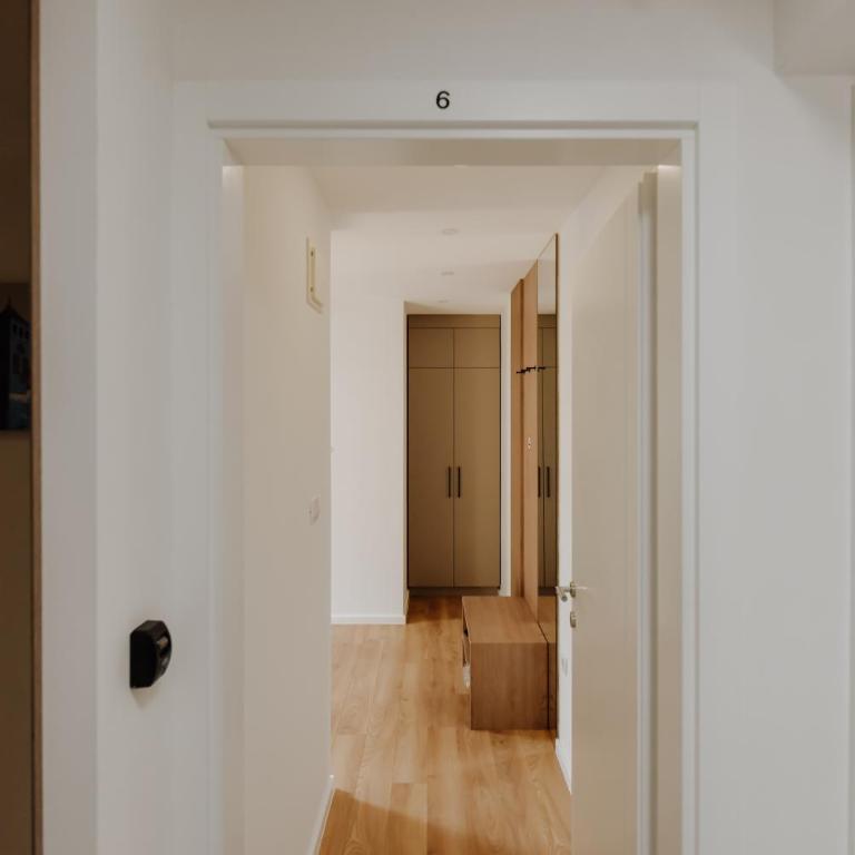 Lux City Apartments & Rooms - Superior Dvokrevetna Soba sa Bračnim Krevetom - 3